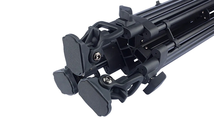 Шипы на ножках штатива Sirui SH25-CN для устойчивости на мягких поверхностях (песок, болото)